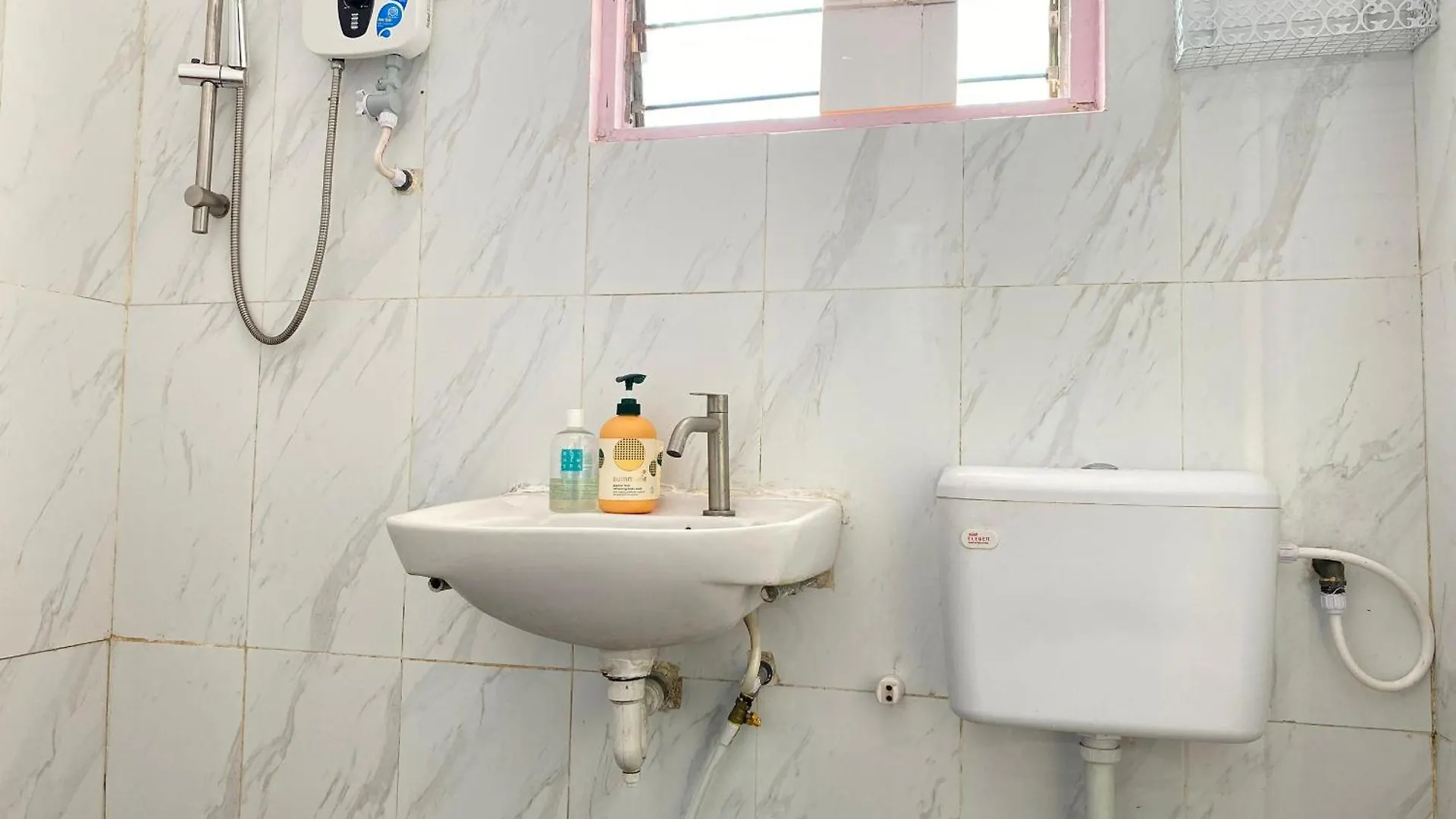 Quarto em Acomodações Particulares Home Sweet Home Kota Kinabalu